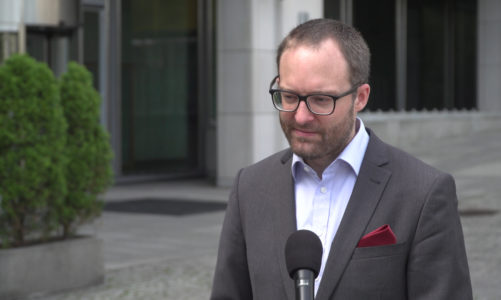 Warszawska giełda chce uruchomić platformę obrotu surowcami wtórnymi. Czeka na stabilne i transparentne przepisy