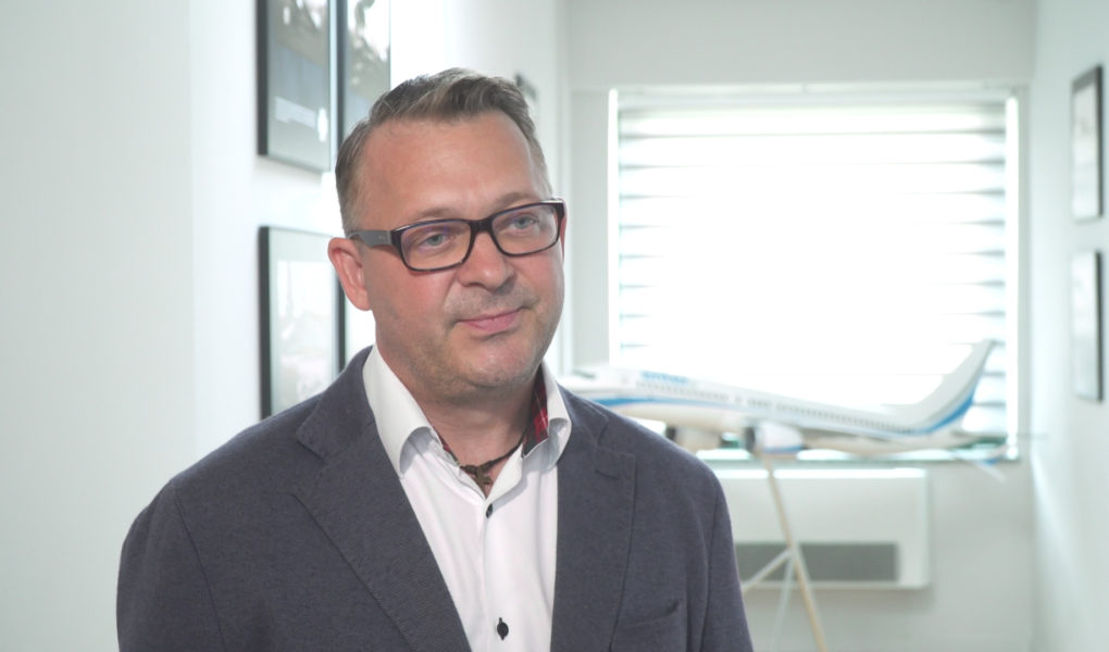 Wiele europejskich linii lotniczych przeżywa poważne turbulencje. Polski przewoźnik szuka w tym szansy na zdobycie nowych rynków