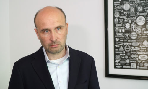 Rząd musi szukać nowych sposobów na pobudzenie wzrostu gospodarki. Motorem mogą być inwestycje w technologie niskoemisyjne