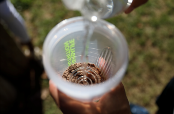 Firma, BIZNES - Budowanie trwałych relacji z Partnerami i ich klientami opiera się na podstawowym elemencie: zaufaniu., Zaangażowanie w jakość marki Herbalife Nutrition Firma, BIZNES - Budowanie trwałych relacji z Partnerami i ich klientami opiera się na podstawowym elemencie: zaufaniu.