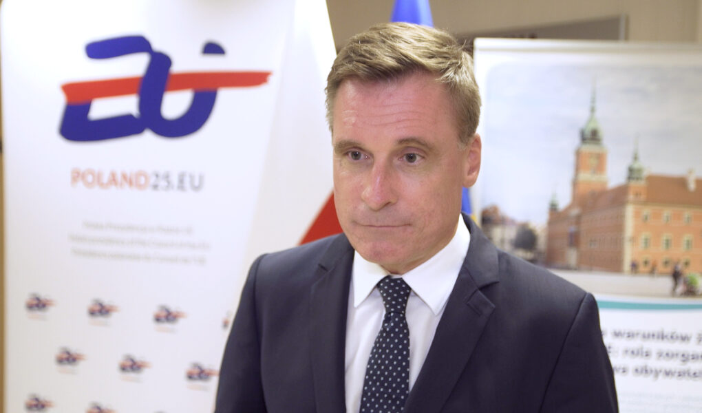 Trwają próby wzmocnienia dialogu społecznego. Niespokojne czasy wymuszają większe zaangażowanie społeczeństwa w podejmowanie decyzji